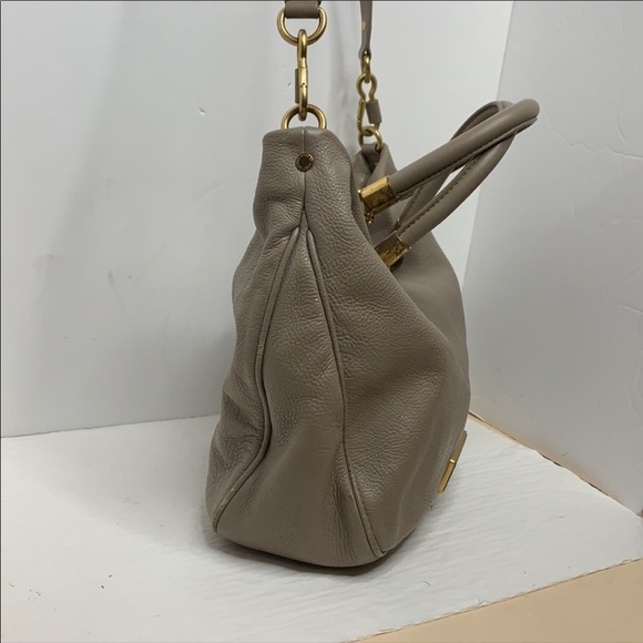 MARC BY MARC JACOBS TOO HOT TO HANDLE SHOPPER TOTE - Picture 2 of 10